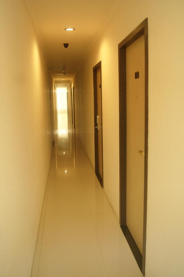 Leos Hotel Tomohon Zewnętrze zdjęcie