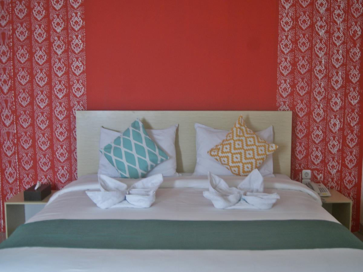 Leos Hotel Tomohon Zewnętrze zdjęcie