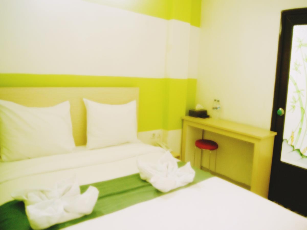 Leos Hotel Tomohon Zewnętrze zdjęcie