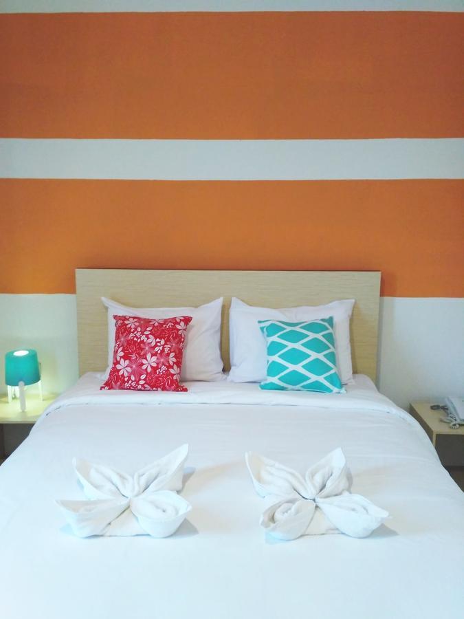 Leos Hotel Tomohon Zewnętrze zdjęcie
